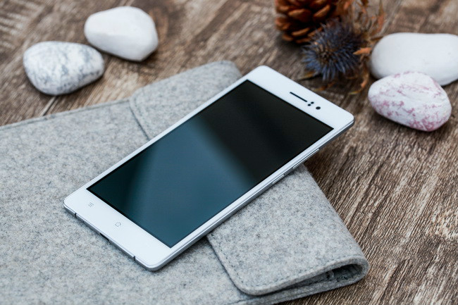 OPPO R5