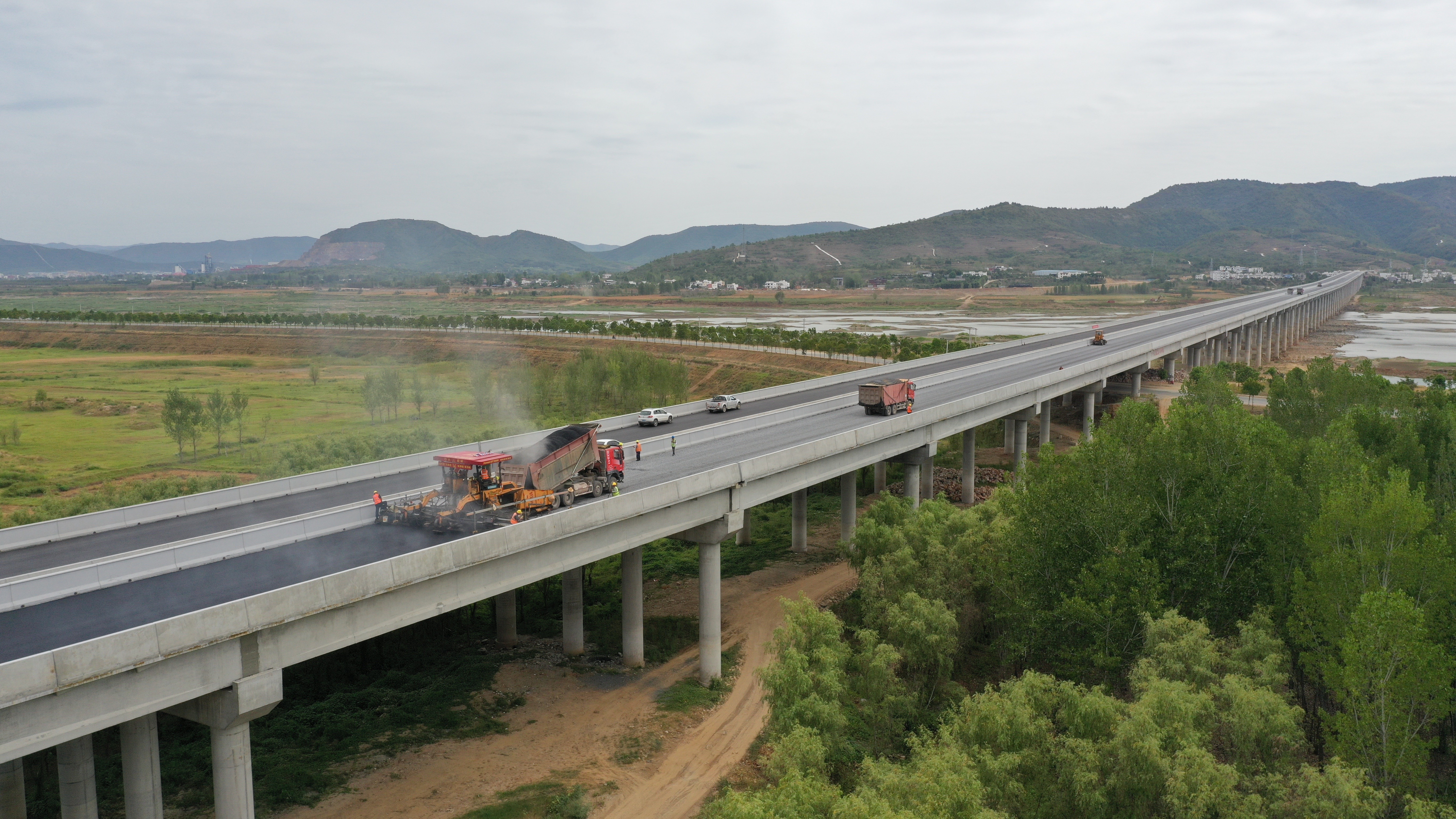 運城—十堰高速公路