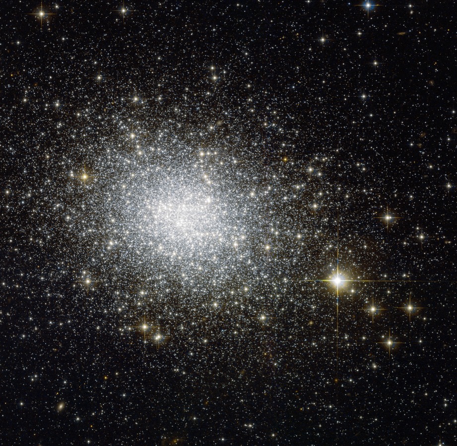 NGC 121