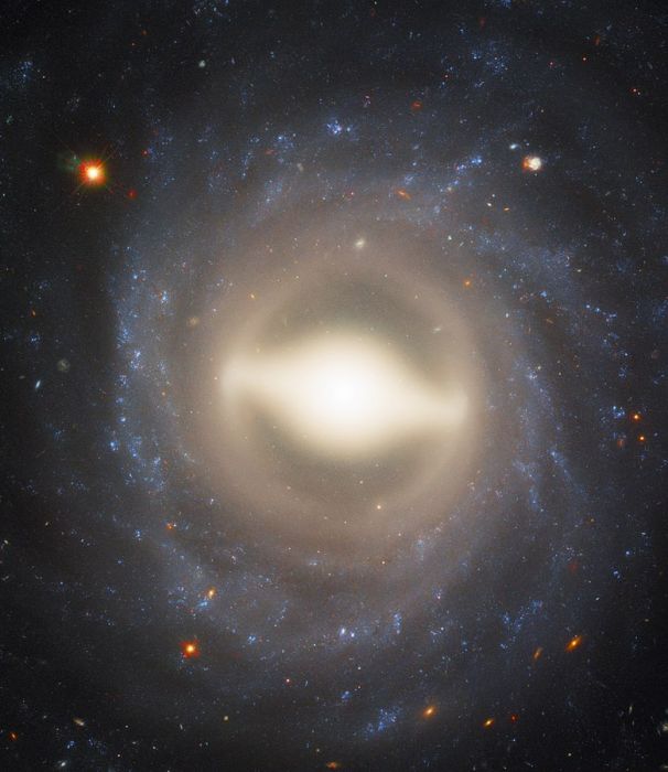 NGC 1015