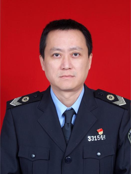 胡偉華(浙江省長興縣衛生健康局黨委委員)