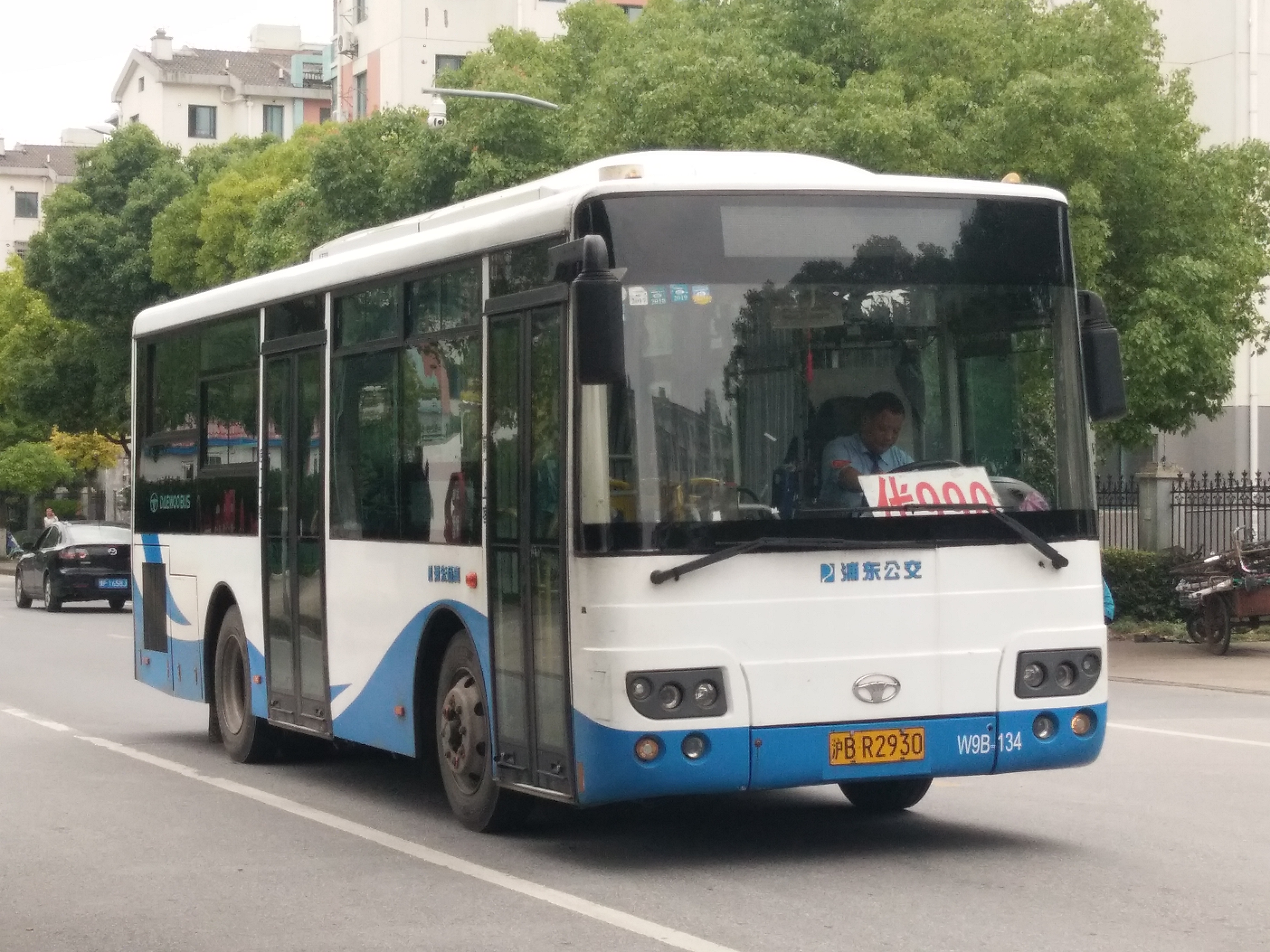 上海公交990路