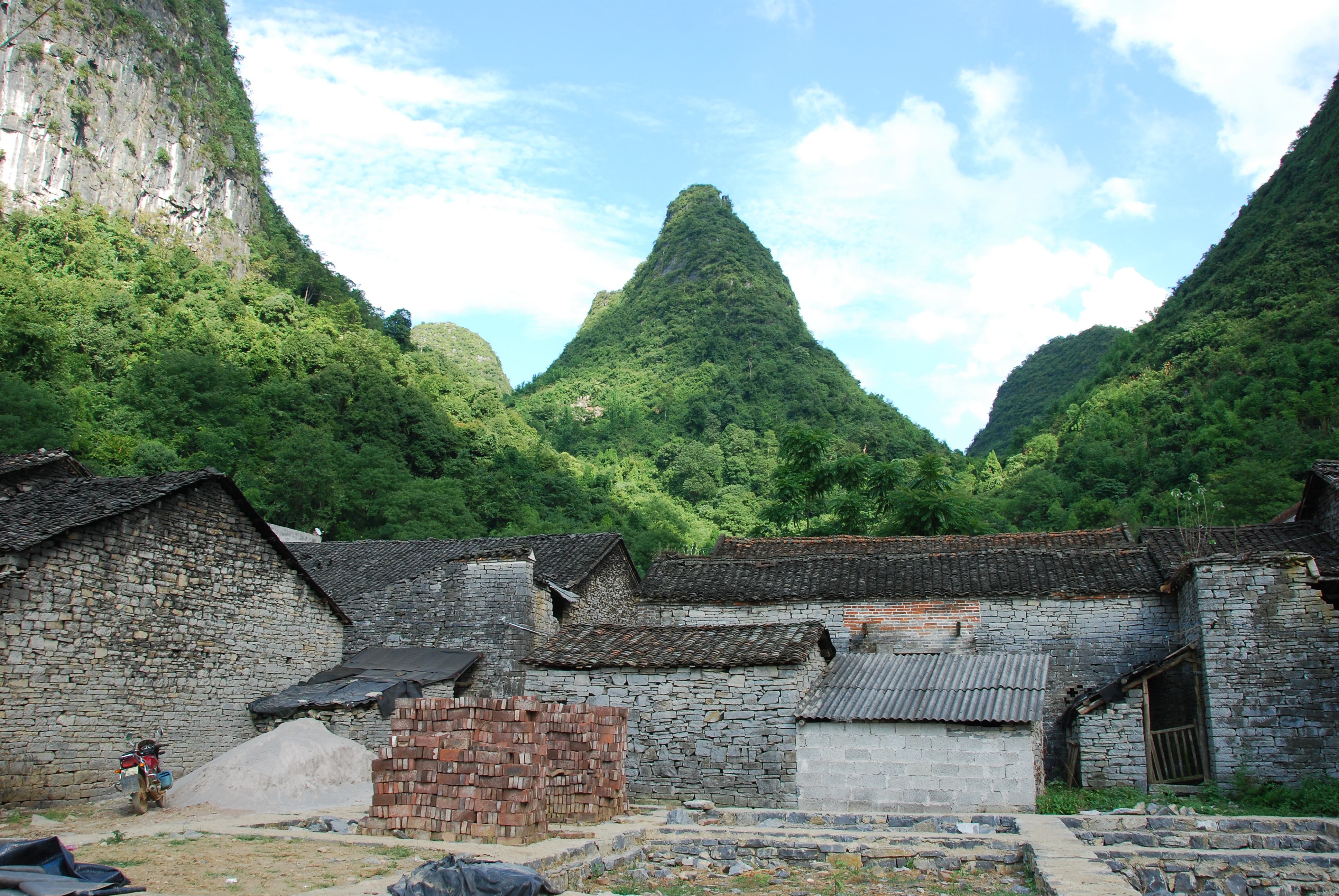 陽朔石頭城