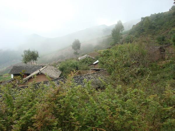 羊槽村(雲南省祿勸縣馬鹿塘鄉通龍村下轄自然村)