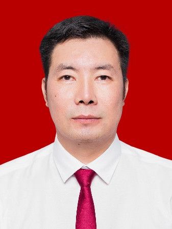 黃猛(廣西平果市人民政府黨組成員、副市長、市公安局黨委書記、局長、督查長、市委政法委第一副書記)