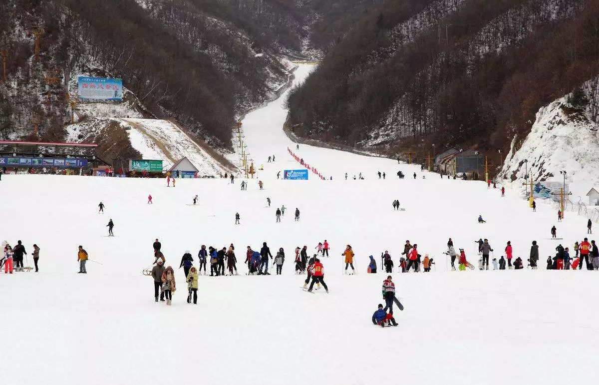 蓮青山滑雪場