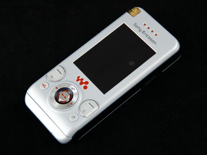 索尼愛立信 w580(索尼愛立信W580)