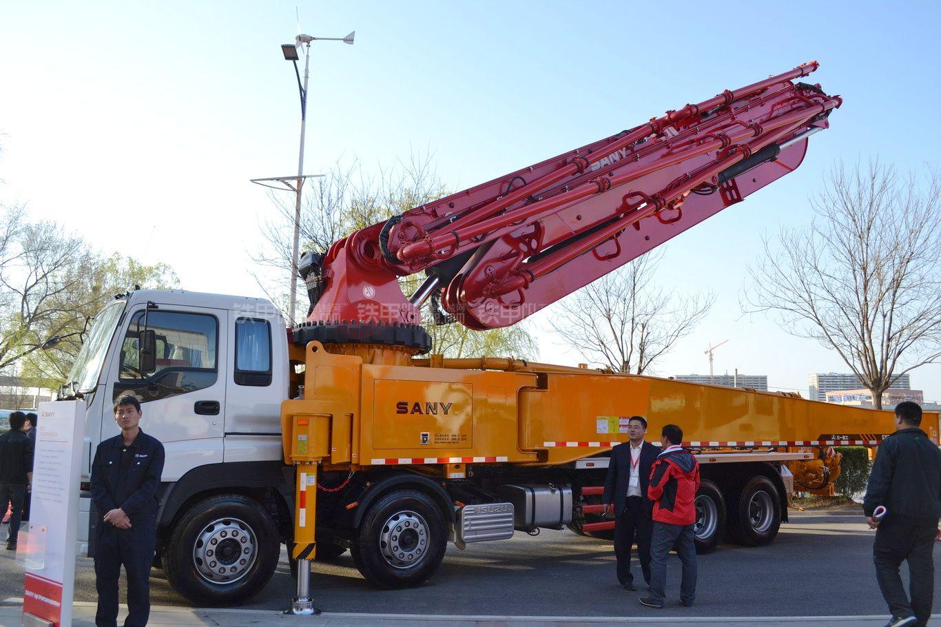 三一重工SY5418THB-56E(6)混凝土泵車