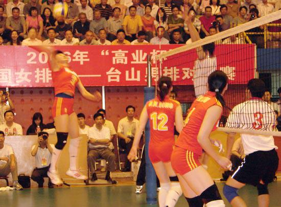 2006年中國女排“性別大戰”系列對抗賽