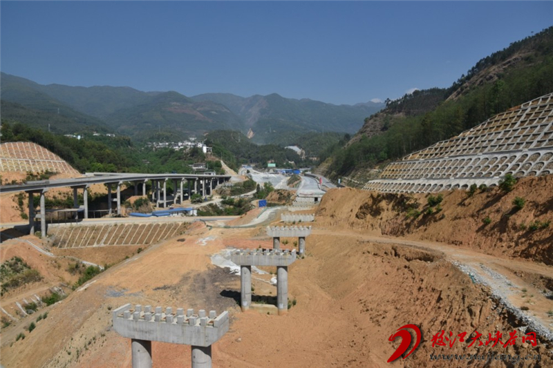 保山—瀘水高速公路