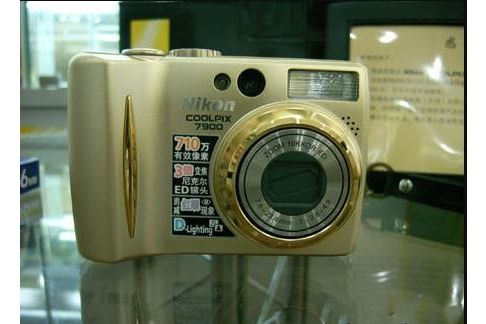 尼康7900 Gold