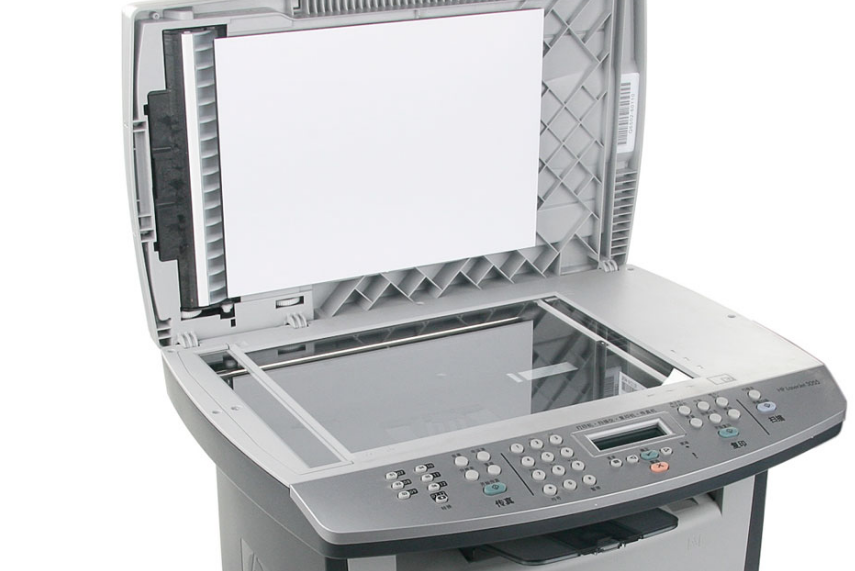 HP LaserJet 3052(Q6502A)