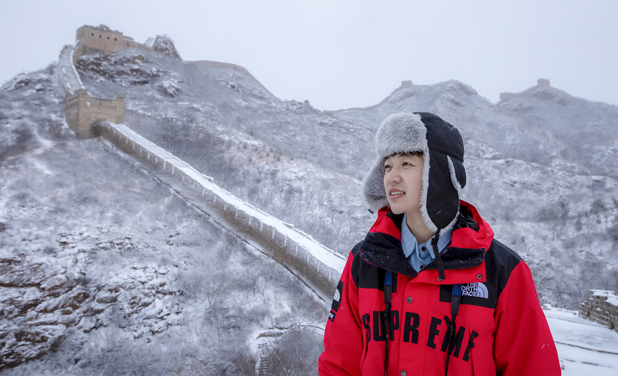 楊東雪後在金山嶺長城