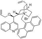 O-烯丙基-N-（9-蒽甲基）溴化金雞納鹼