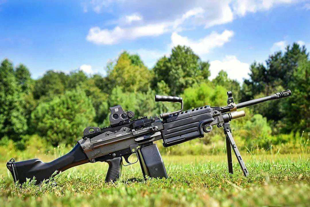 M249機槍(M249輕機槍)