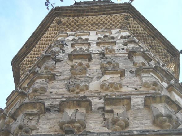曲陽修德寺石造像