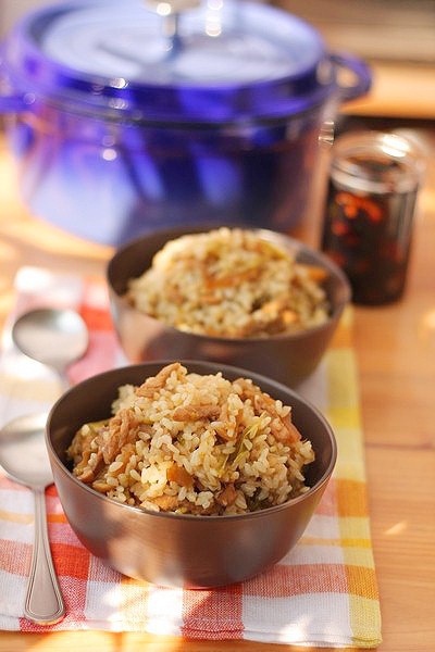 青椒榨菜肉絲煲仔飯