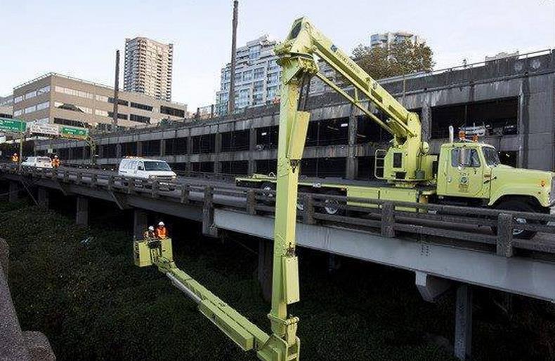 橋樑檢測車