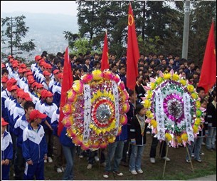 祭我英烈