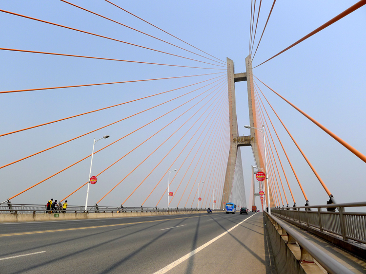 鄂黃長江大橋