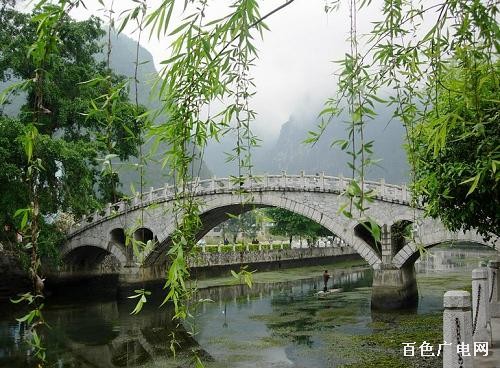 凌雲古城