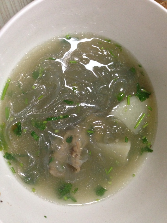 蘿蔔羊肉粉條湯