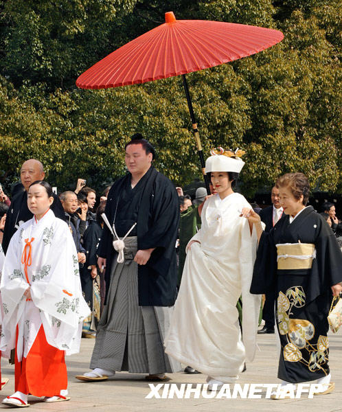 白鵬紗代子明治神宮結婚式