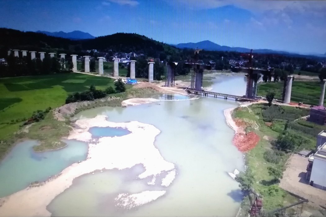 黃泥江特大橋