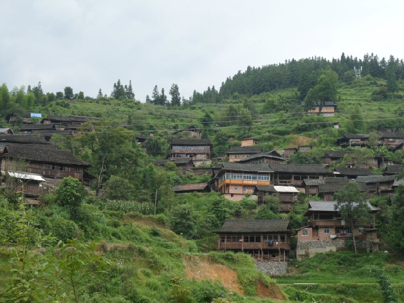 貴州省榕江縣平永鎮平寨中心村冷里村