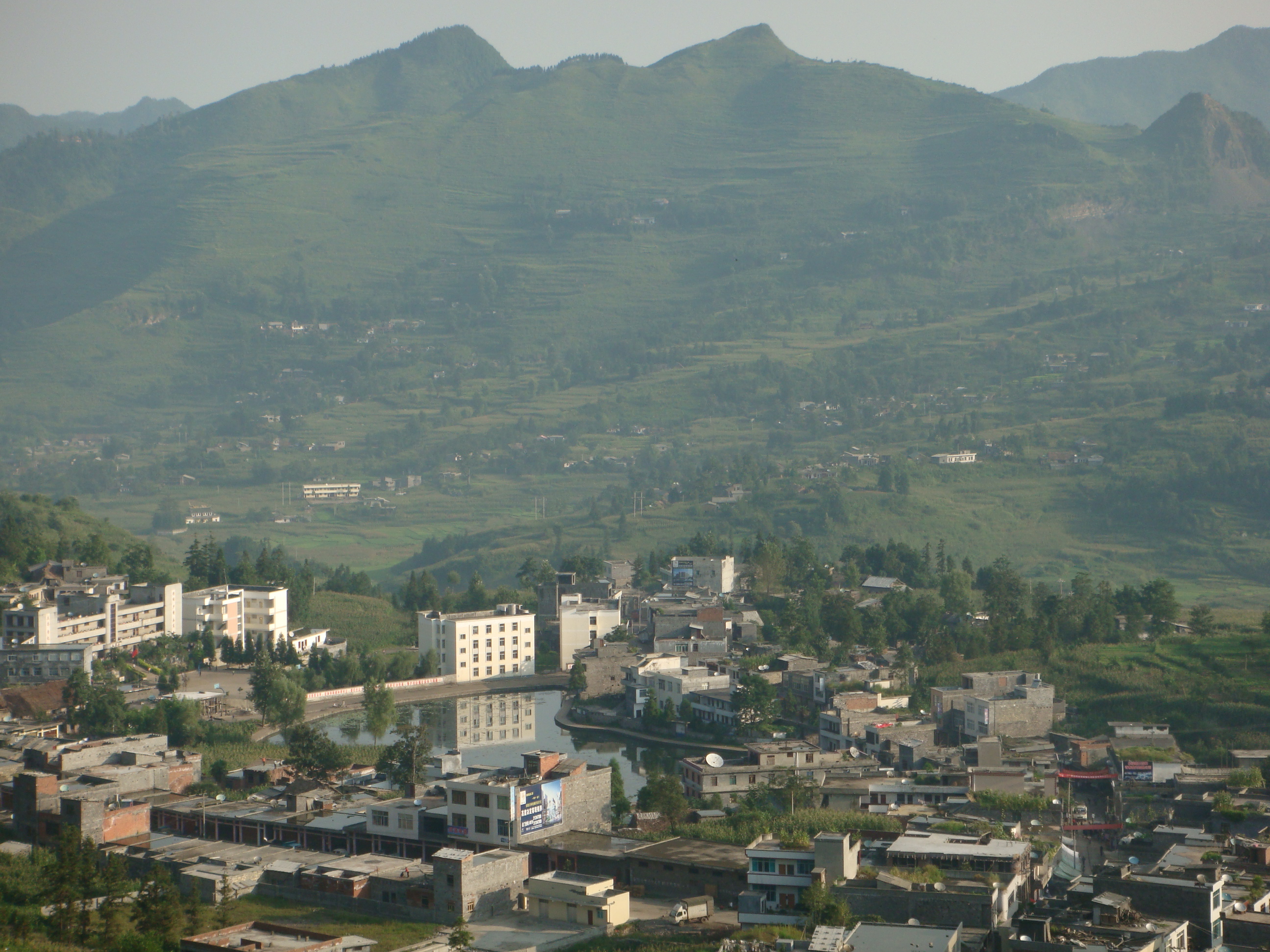 廟河村(雲南省昭通市鎮雄縣芒部鎮下轄村)