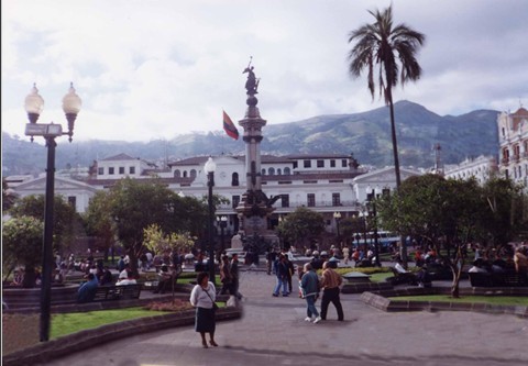 厄瓜多獨立廣場