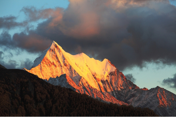 貢嘎山風景區