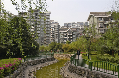 葡萄村(雲南省昆明市宜良縣南羊鎮葡萄村)