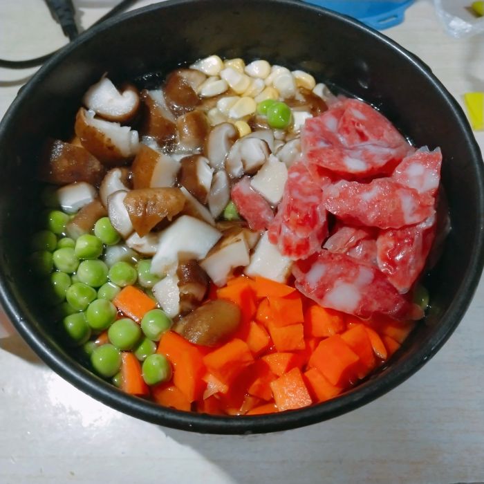 臘腸胡蘿蔔燜飯