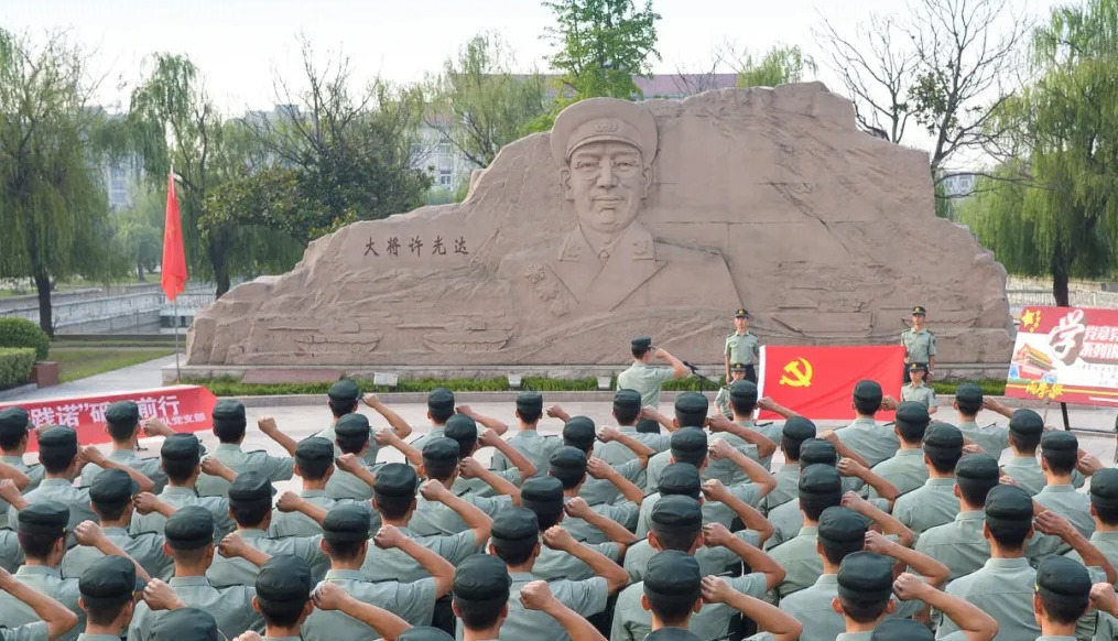 中國人民解放軍陸軍裝甲兵學院(解放軍坦克學院)