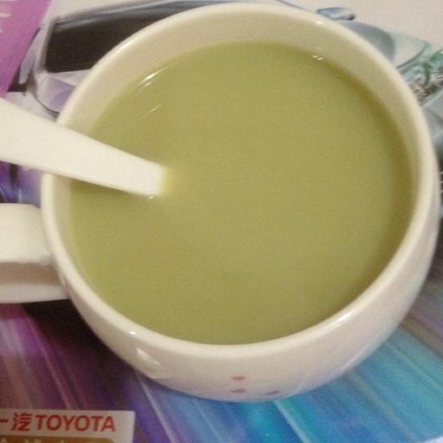 日式抹茶奶茶