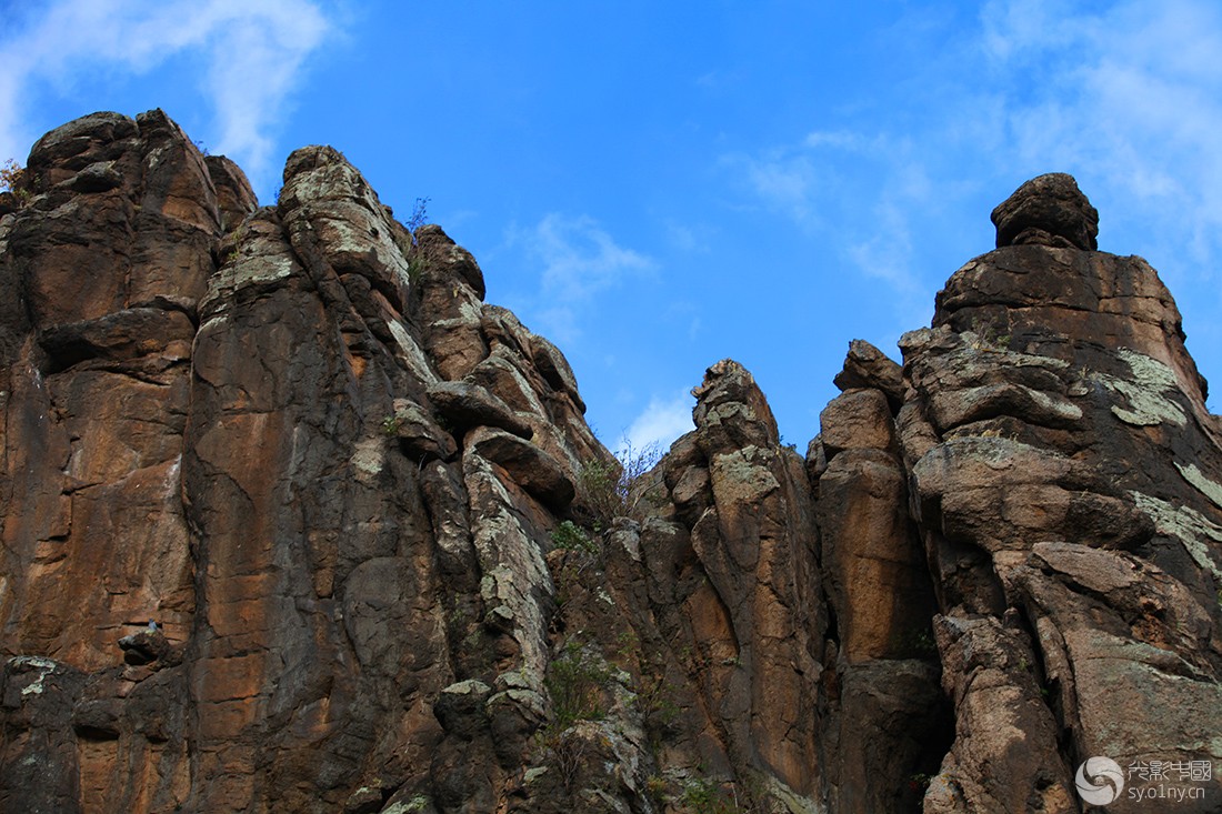 中國山是高昂頭