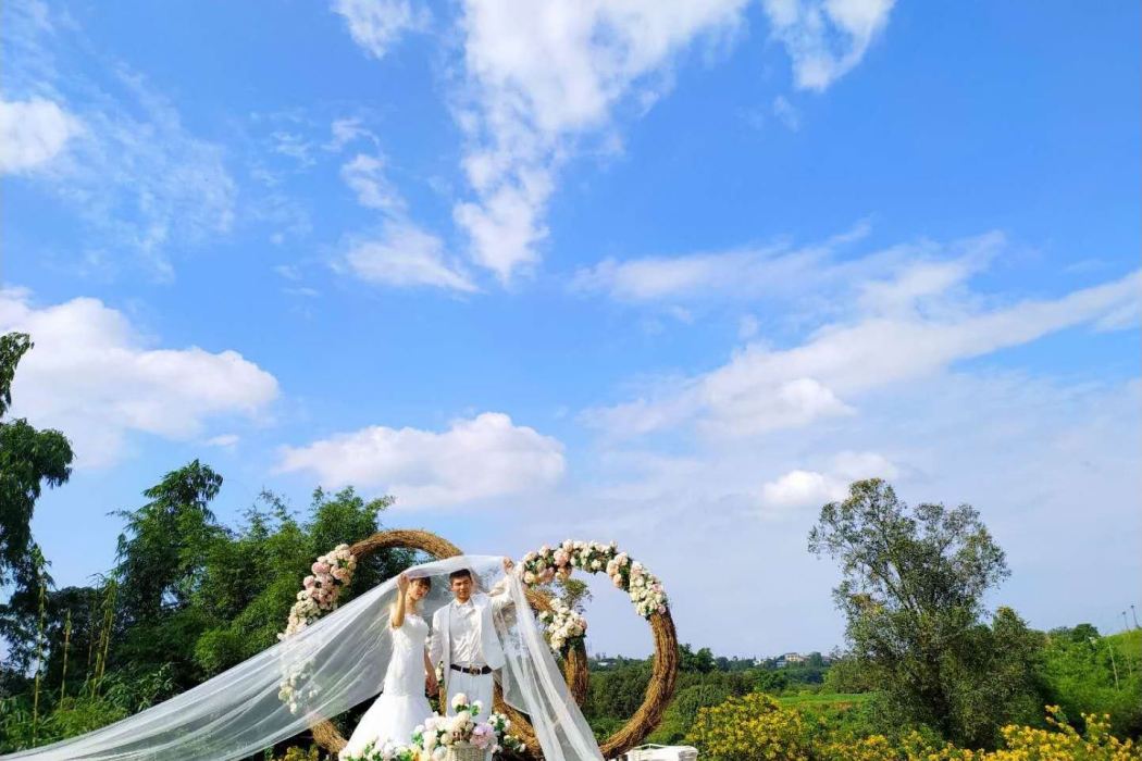 天香花谷四季花海景區