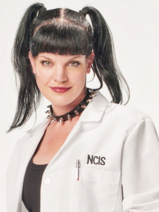 Pauley Perrette(寶蕾佩雷特)