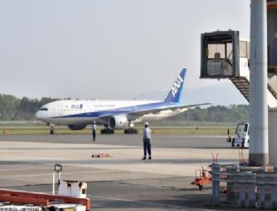 5·21全日空航空公司客機泄漏事故