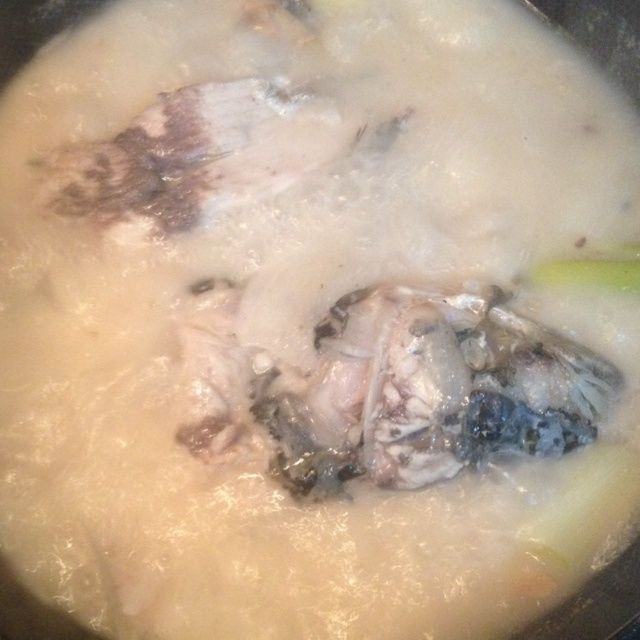 白蓮魚頭湯