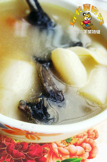 花膠竹絲雞湯