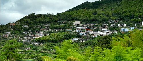 懸岩村