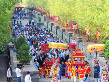 雄王祭祖日