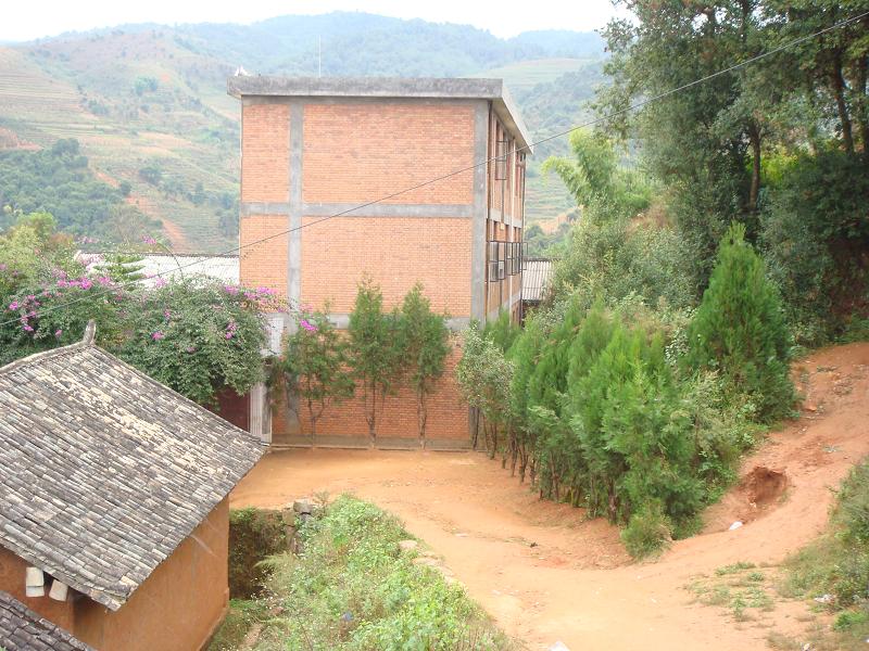 進學校道路