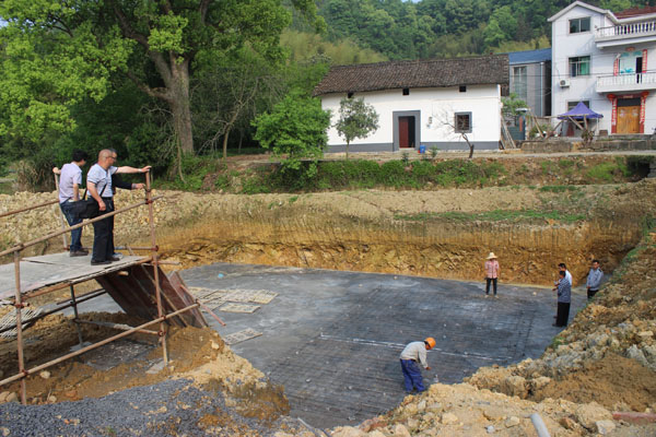 十里舖村(山西省右玉縣新城鎮十里舖村)