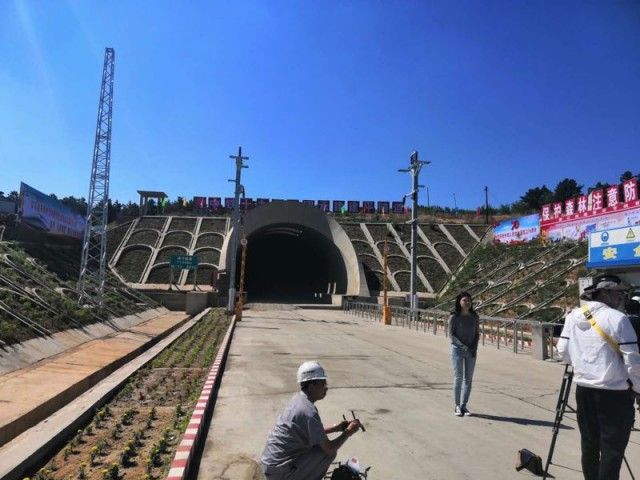 建平隧道(中國遼寧省朝陽市建平縣境內隧道)