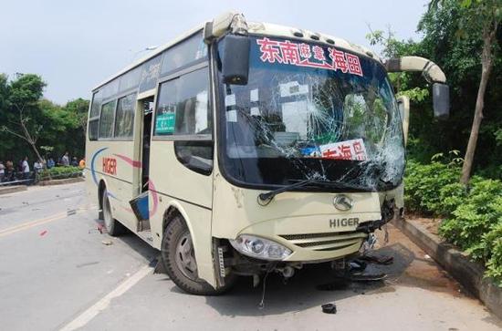 4·29湛江車輛相撞事故