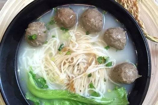 牛肉丸米粉湯