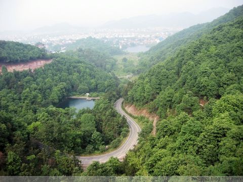 小湖孫村